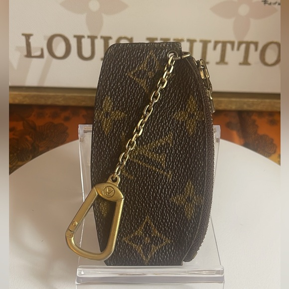 RARE Style Vintage Louis Vuitton Key Cles, EUC - Picture 3 of 15